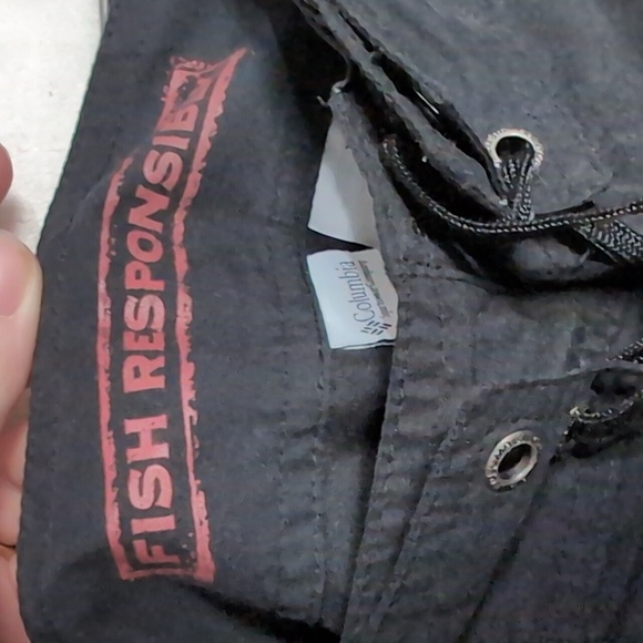 Columbia PFG Omni-Shade Pull-On Fishing Shorts Size 42 - Picture 7 of 8
